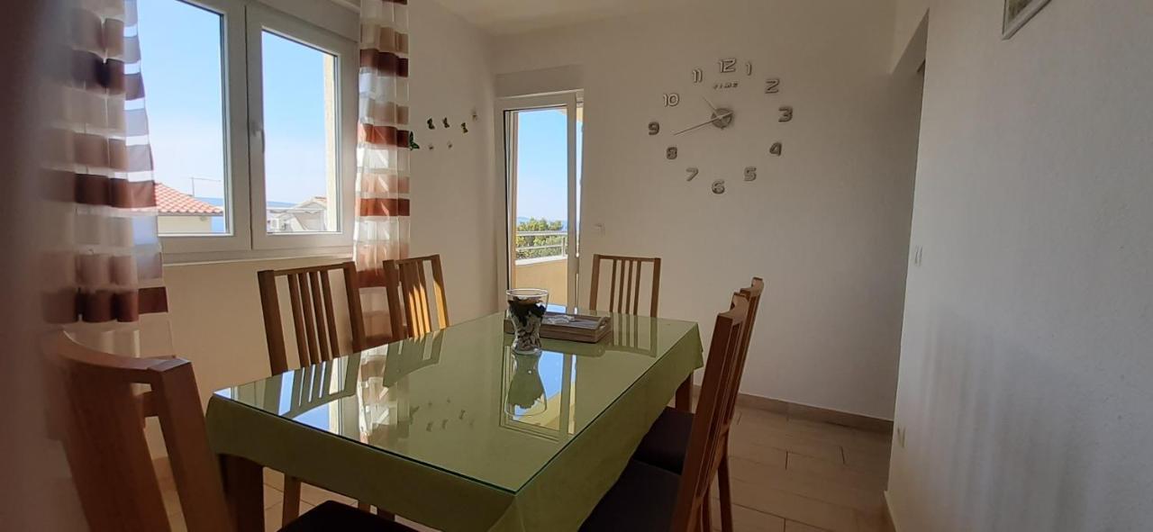 Apart Sa Terasom 250M Od Plaze,Parking,Wi Fi,Rostilj Trogir Exterior photo