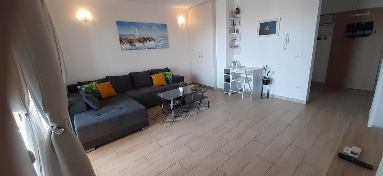 Apart Sa Terasom 250M Od Plaze,Parking,Wi Fi,Rostilj Trogir Exterior photo