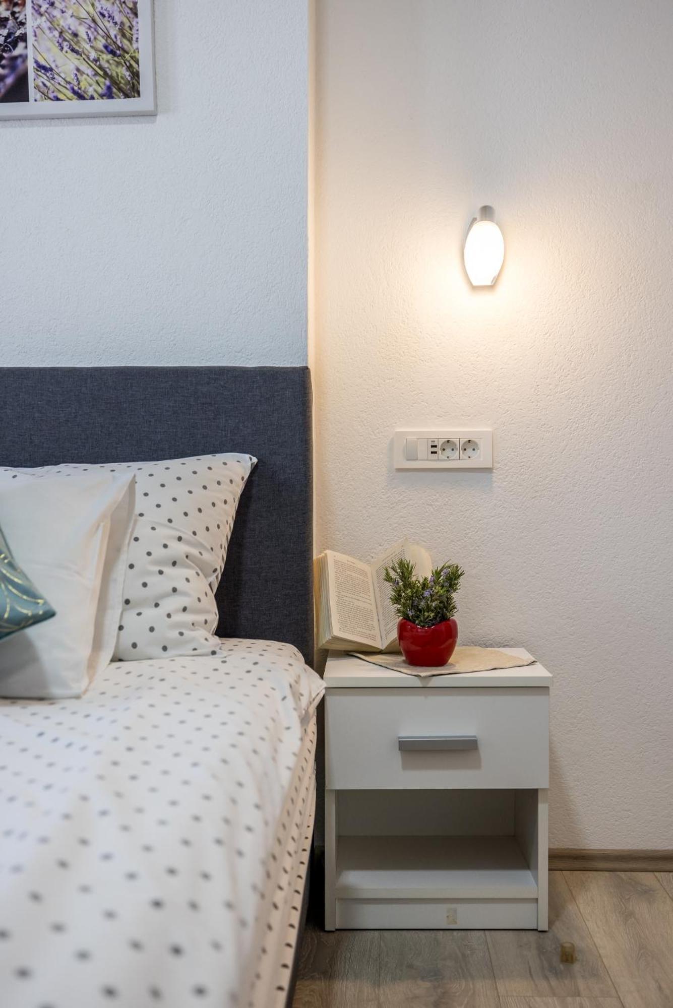 Apart Sa Terasom 250M Od Plaze,Parking,Wi Fi,Rostilj Trogir Exterior photo